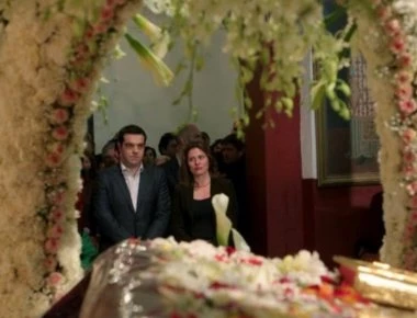 Τήλος: Στον Ι.Ν. των Ταξιαρχών ο Aλ. Τσίπρας με την οικογένειά του για την Ακολουθία του Επιταφίου